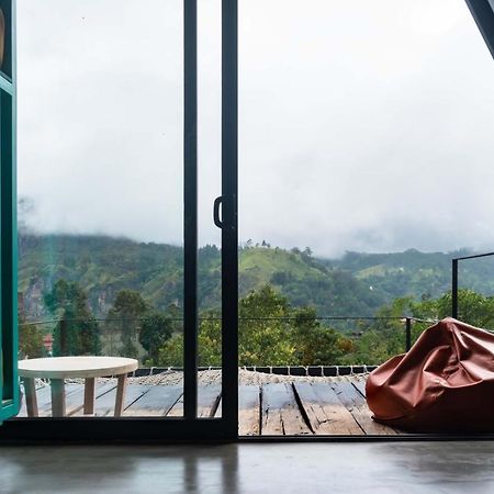 Wild Bee Hostel Ella Εξωτερικό φωτογραφία
